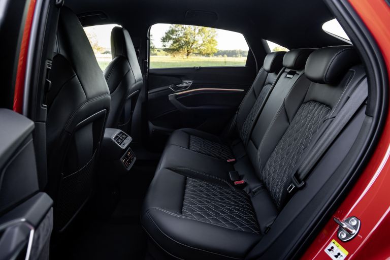 2021 Audi e-tron S Sportback 661327