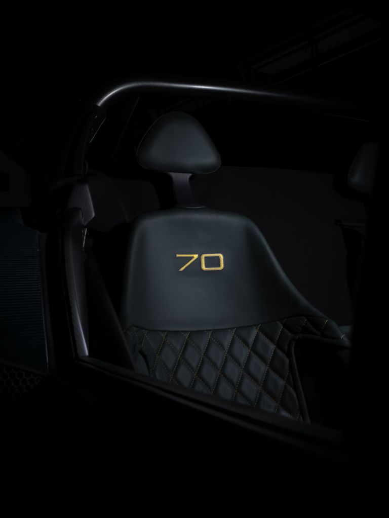 2020 Donkervoort D8 GTO-JD70 Bare Naked Carbon Edition 593388