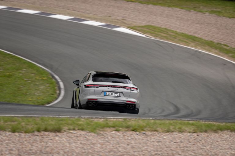 2021 Porsche Panamera GTS Sport Turismo 597162