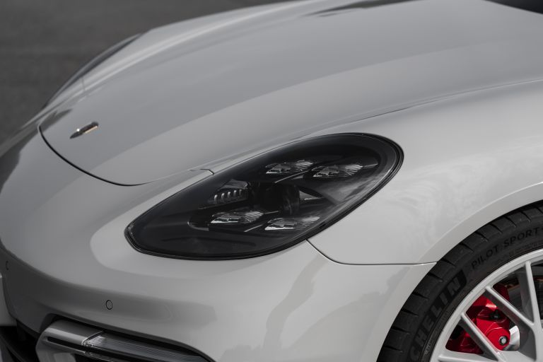 2021 Porsche Panamera GTS Sport Turismo 597183