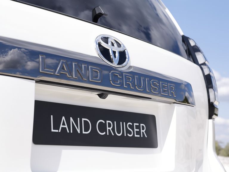 2021 Toyota Land Cruiser 595525