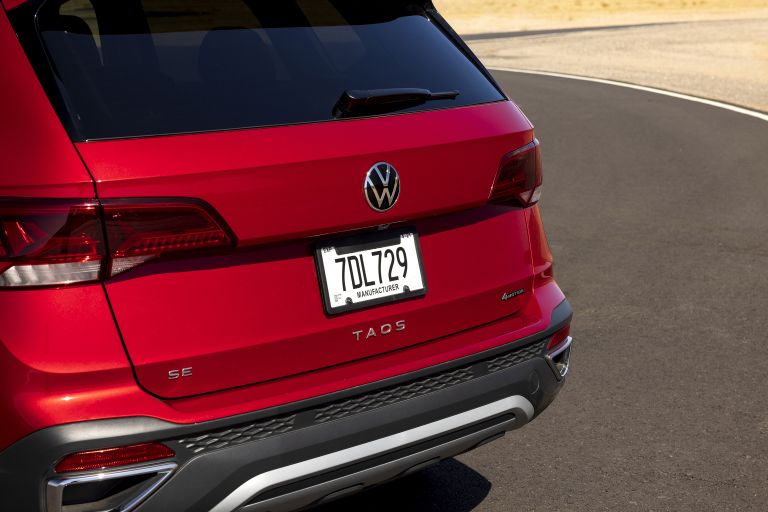 2022 Volkswagen Taos 629056