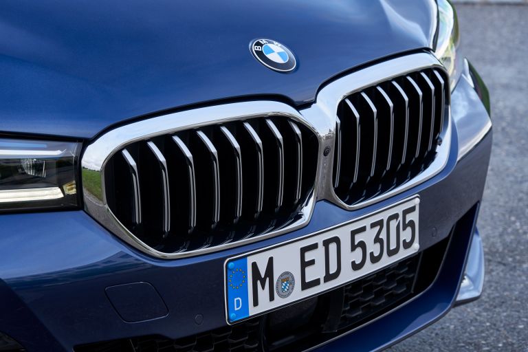 2021 BMW 540i ( G30 ) xDrive 605892