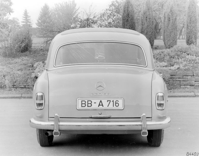 1954 Mercedes-Benz 220 ( W180 ) Ponton 610470