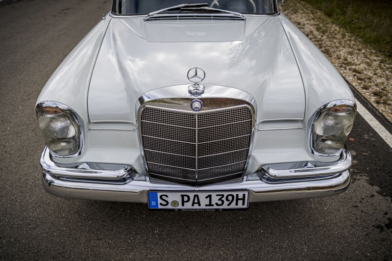 1961 Mercedes-Benz 300 SE ( W112 ) Tailfin 610521
