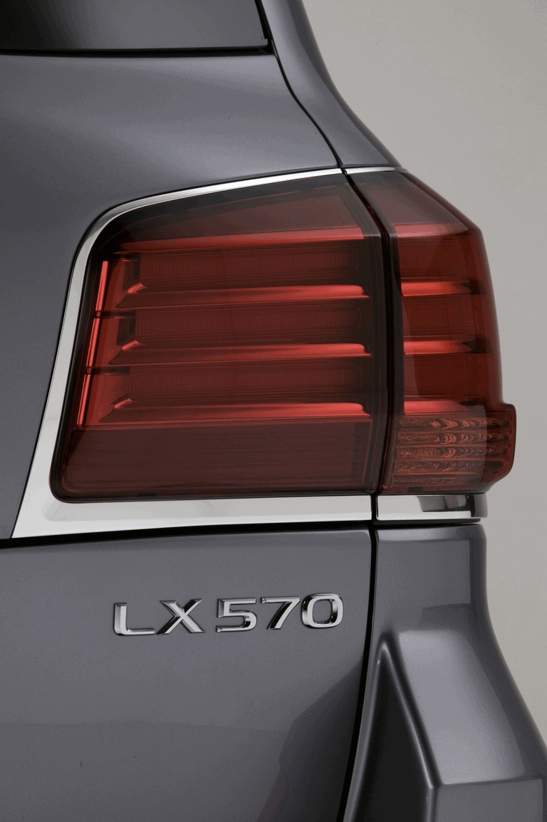 2008 Lexus LX570 230277