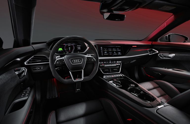 2022 Audi RS e-tron GT 620950