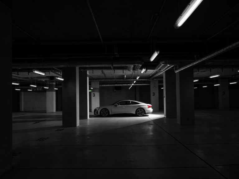 2022 Audi e-tron GT quattro 623110