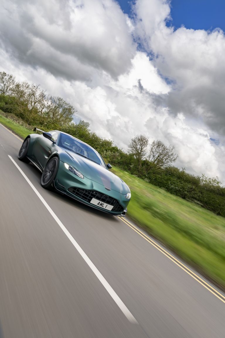 2021 Aston Martin Vantage F1 Edition 636516