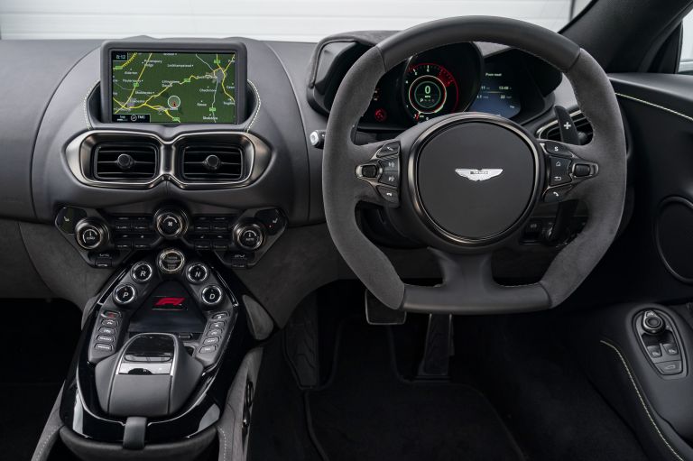 2021 Aston Martin Vantage F1 Edition 636634