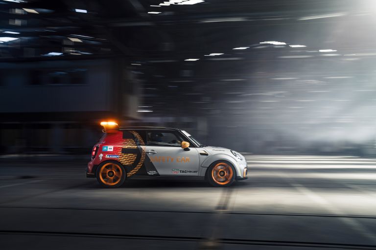 2021 Mini Electric Pacesetter 625647