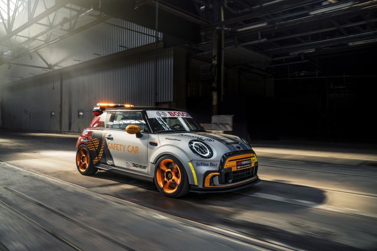 2021 Mini Electric Pacesetter 625650