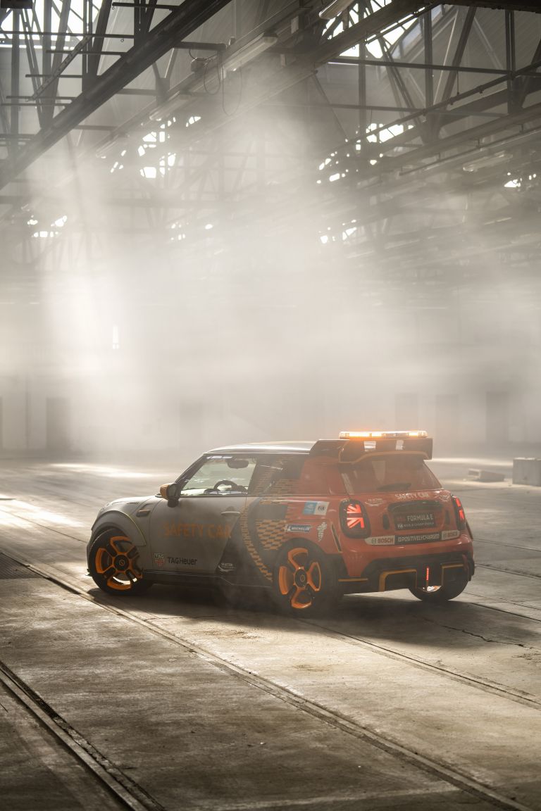 2021 Mini Electric Pacesetter 625679