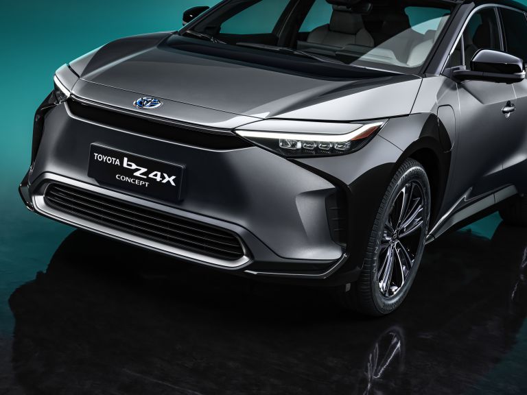 2021 Toyota bZ4X concept 628842