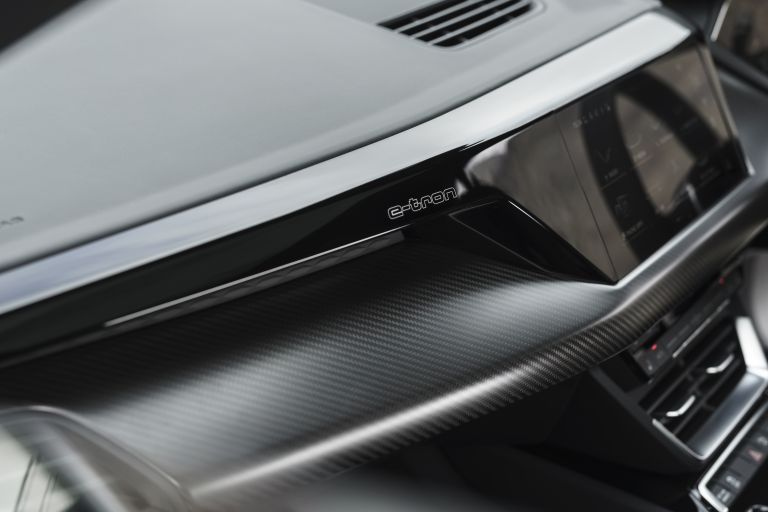 2021 Audi e-tron GT quattro - UK version 631883