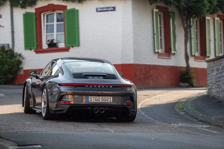 2021 Porsche 911 ( 992 ) GT3 with Touring package 636741