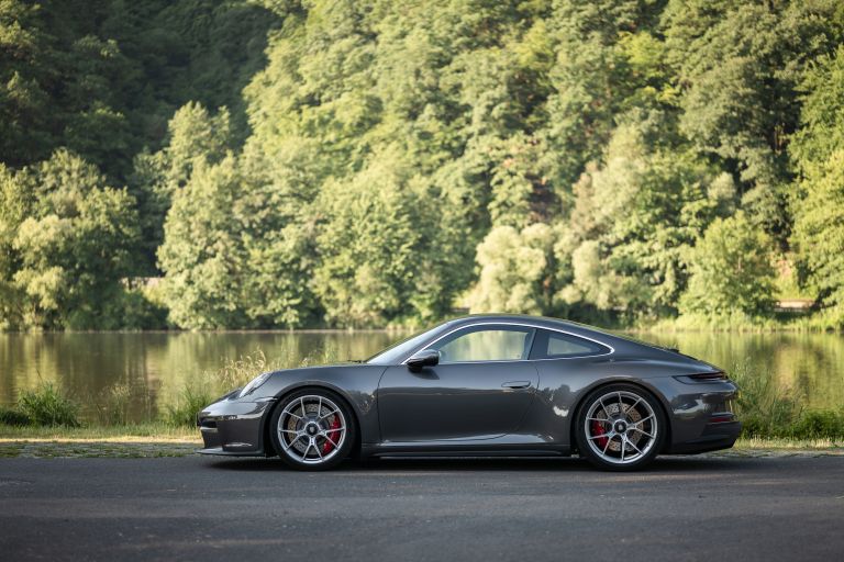 2021 Porsche 911 ( 992 ) GT3 with Touring package 636748