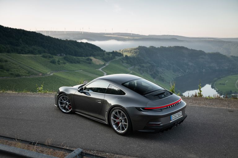 2021 Porsche 911 ( 992 ) GT3 with Touring package 636753