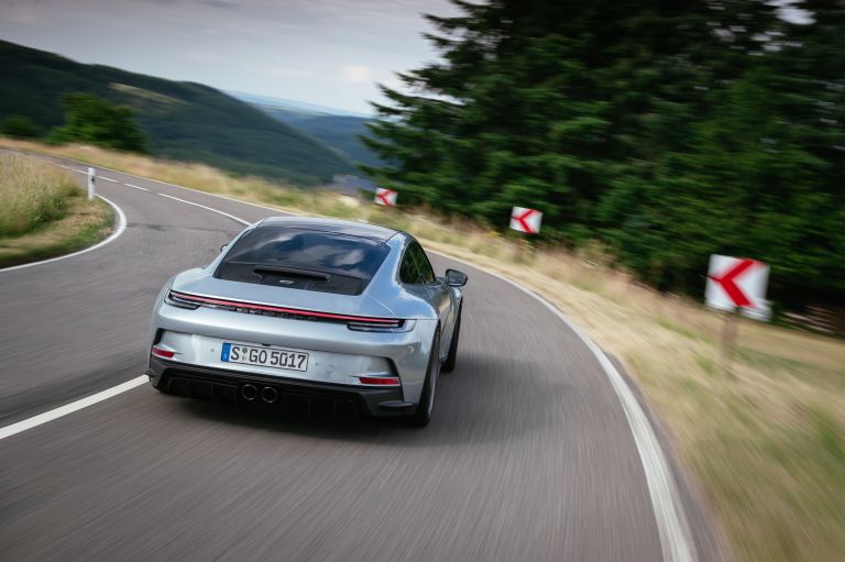 2021 Porsche 911 ( 992 ) GT3 with Touring package 636780