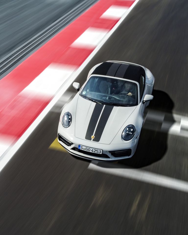 2022 Porsche 911 ( 992 ) Targa 4 GTS 681395