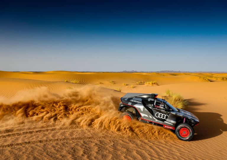 2022 Audi RS Q e-tron Dakar Rally 643729