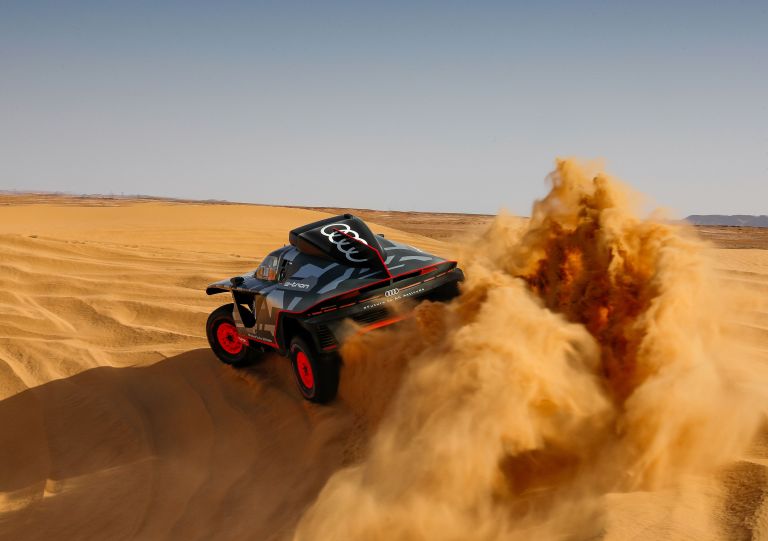2022 Audi RS Q e-tron Dakar Rally 643753