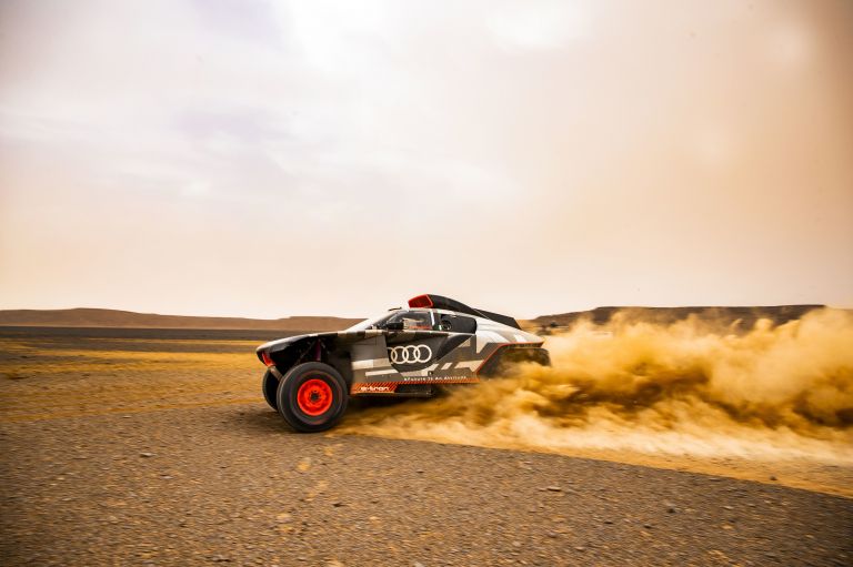2022 Audi RS Q e-tron Dakar Rally 643771