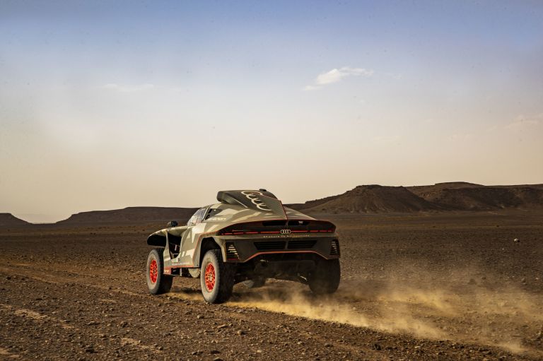 2022 Audi RS Q e-tron Dakar Rally 643776