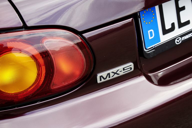1998 Mazda MX-5 646004