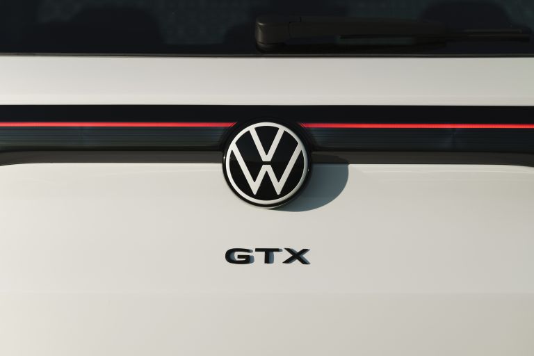 2022 Volkswagen ID.4 GTX - UK version 646157