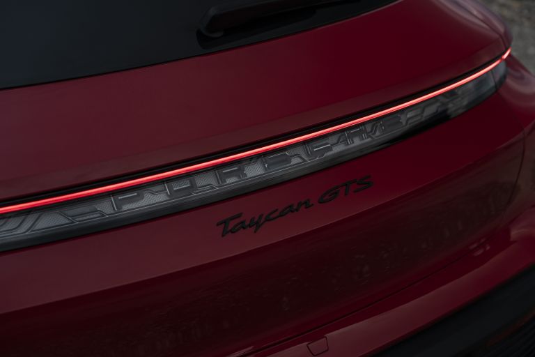 2022 Porsche Taycan GTS Sport Turismo 652859