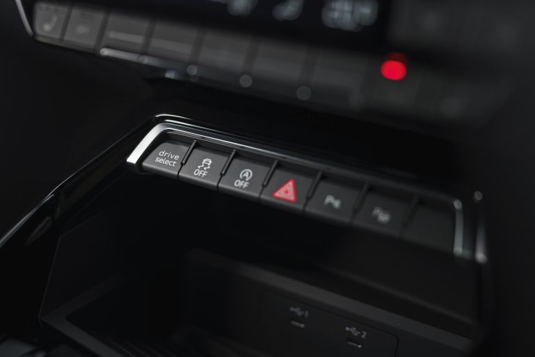 2022 Audi RS3 sportback Launch Edition - UK version 652615