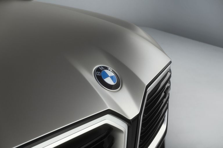 2021 BMW XM concept 653748