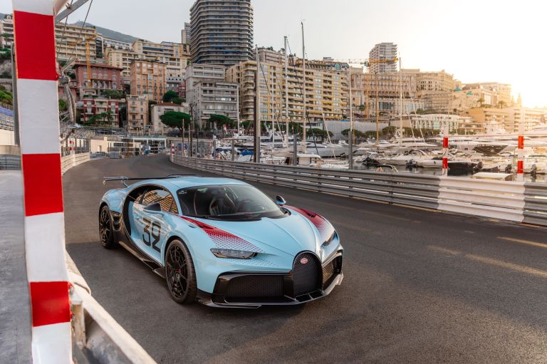 2021 Bugatti Chiron Pur Sport Grand Prix Edition