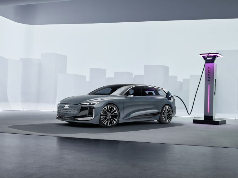 2022 Audi A6 Avant e-tron concept 666762