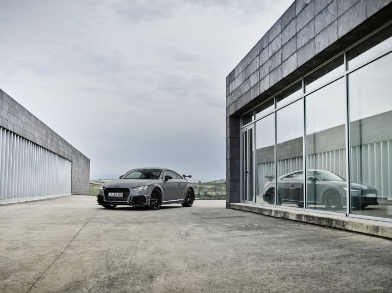 2023 Audi TT RS coupé iconic edition 689122