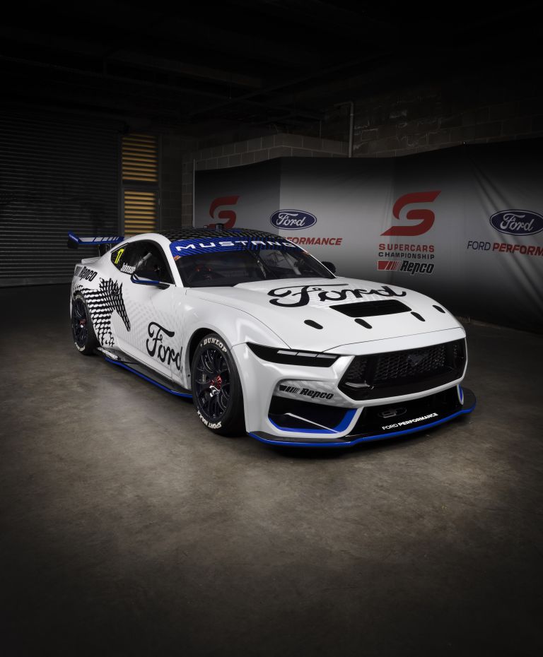 2023 Ford Mustang GT Supercar race car 689766