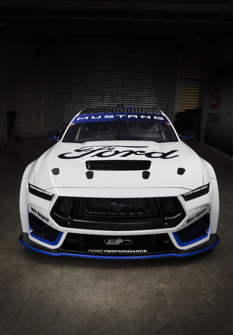 2023 Ford Mustang GT Supercar race car 689768