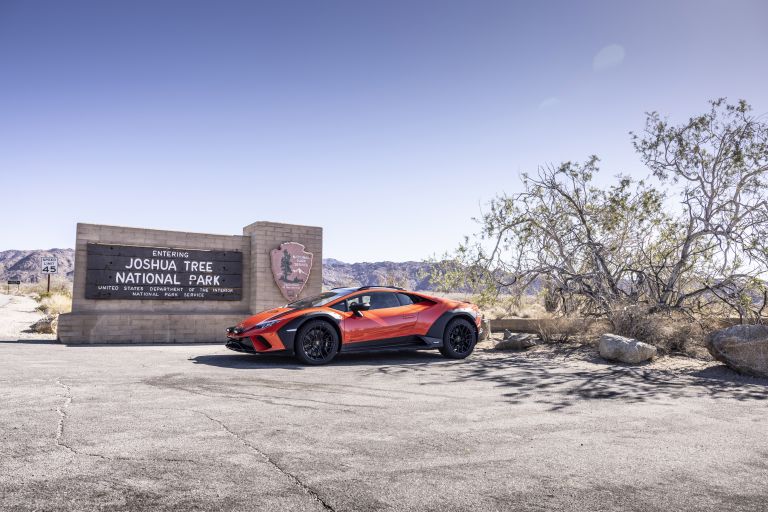 2024 Lamborghini Huracán Sterrato 722446