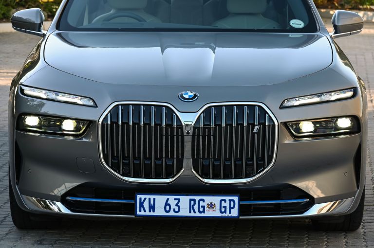 2023 BMW i7 ( G70 ) xDrive60 - South Africa version 703007
