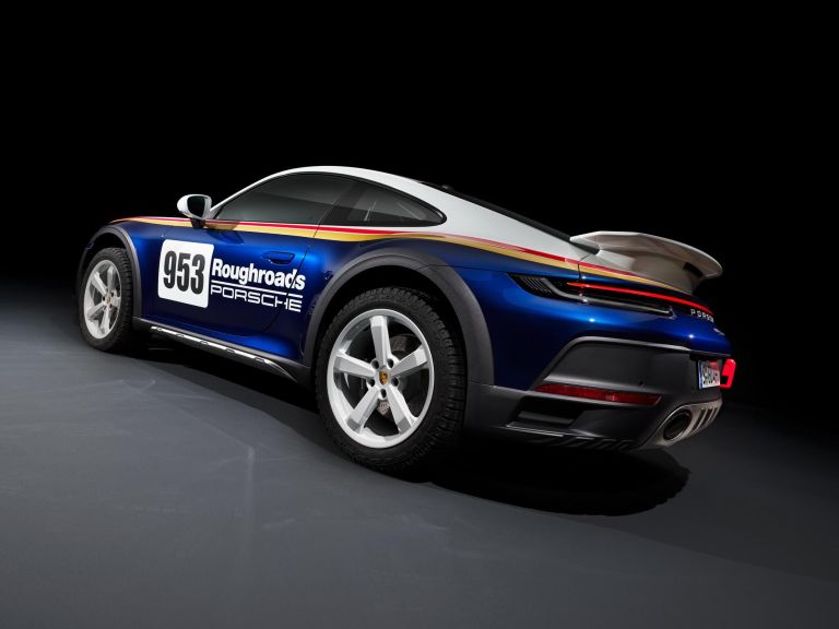 2023 Porsche 911 ( 992 ) Dakar Rallye Design Package 711353