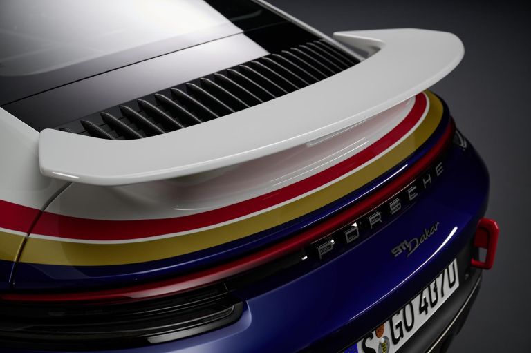 2023 Porsche 911 ( 992 ) Dakar Rallye Design Package 711371