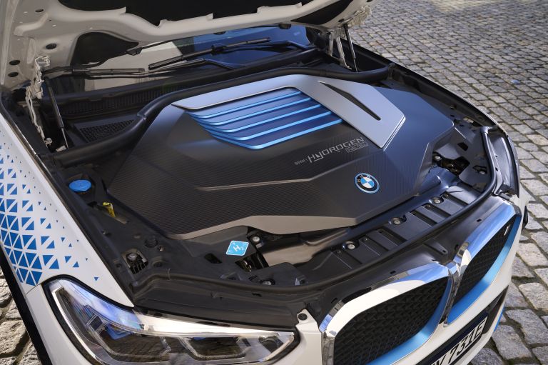 2023 BMW iX5 ( G05 ) Hydrogen concept 711986