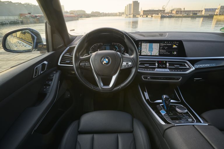 2023 BMW iX5 ( G05 ) Hydrogen concept 712010
