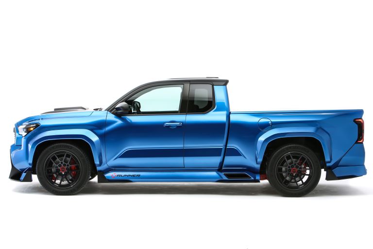 2023 Toyota Tacoma X-Runner concept 743126