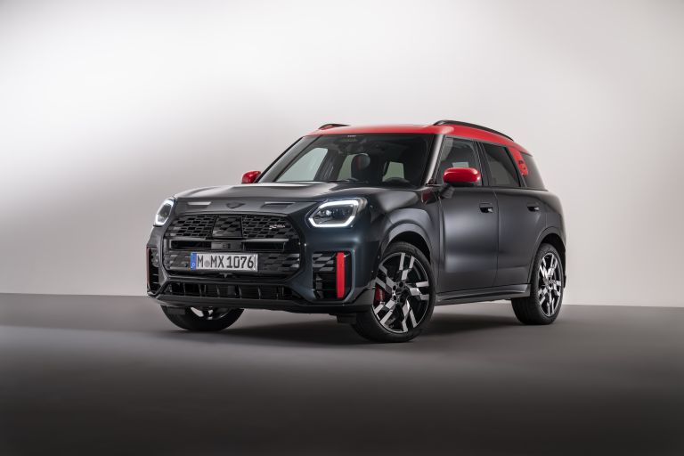2024 Mini John Cooper Works Countryman ALL4 - Free high resolution car  images