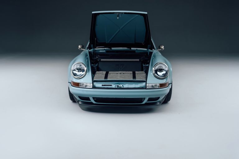 2024 Theon Design GBR003 Targa ( based on Porsche 911 964 ) 759196