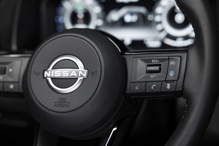 2025 Nissan Qashqai 760380