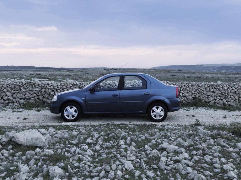 2009 Dacia Logan 239018