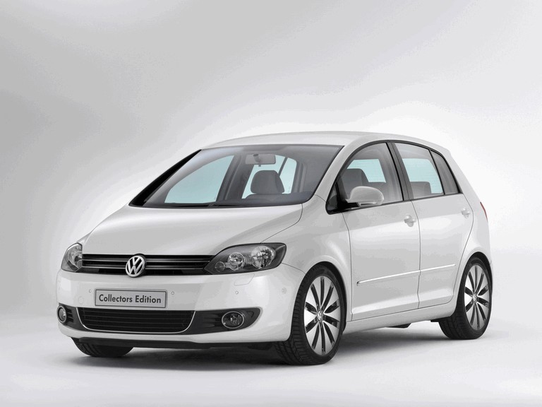 https://www.mad4wheels.com/img/free-car-images/mobile/2466/volkswagen-golf-vi-plus-collectors-edition-2009-240847.jpg